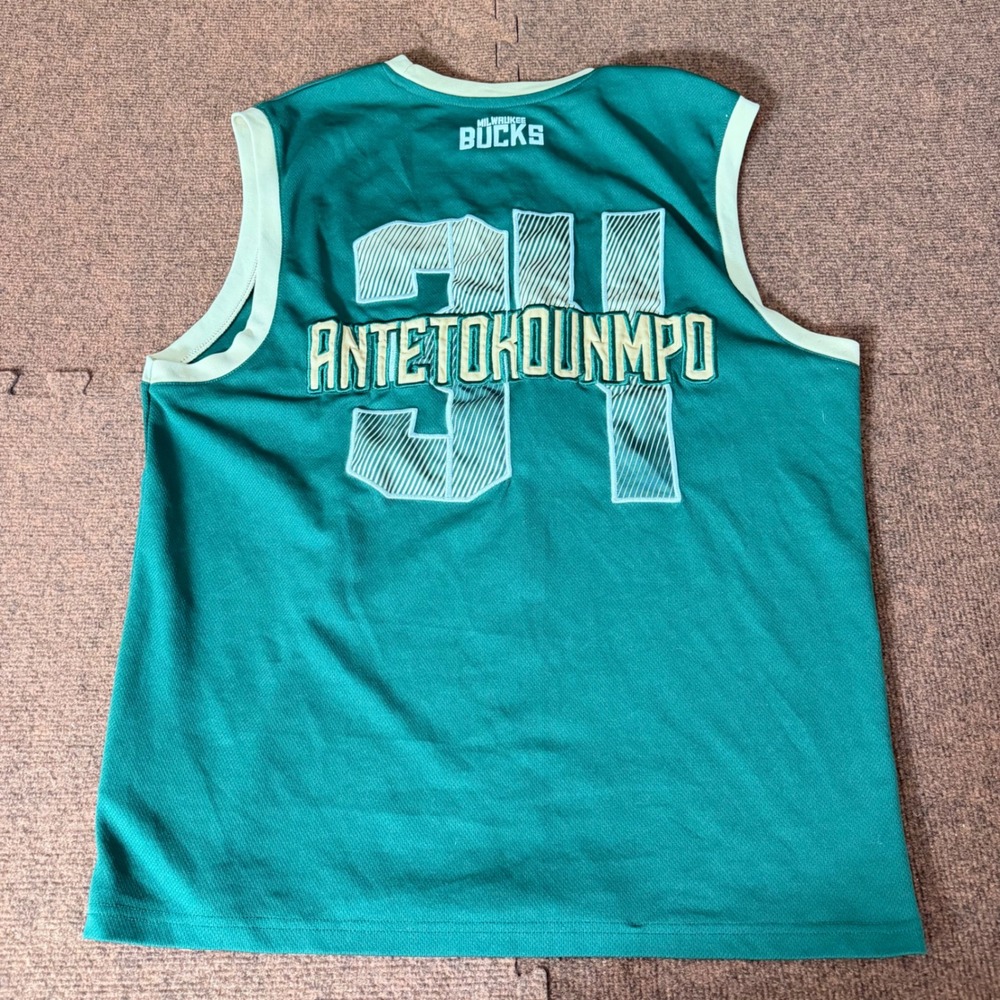 NBA Milwaukee Bucks Giannis Antetokounmpo 34 Basketball Tank Top Mens Medium C+